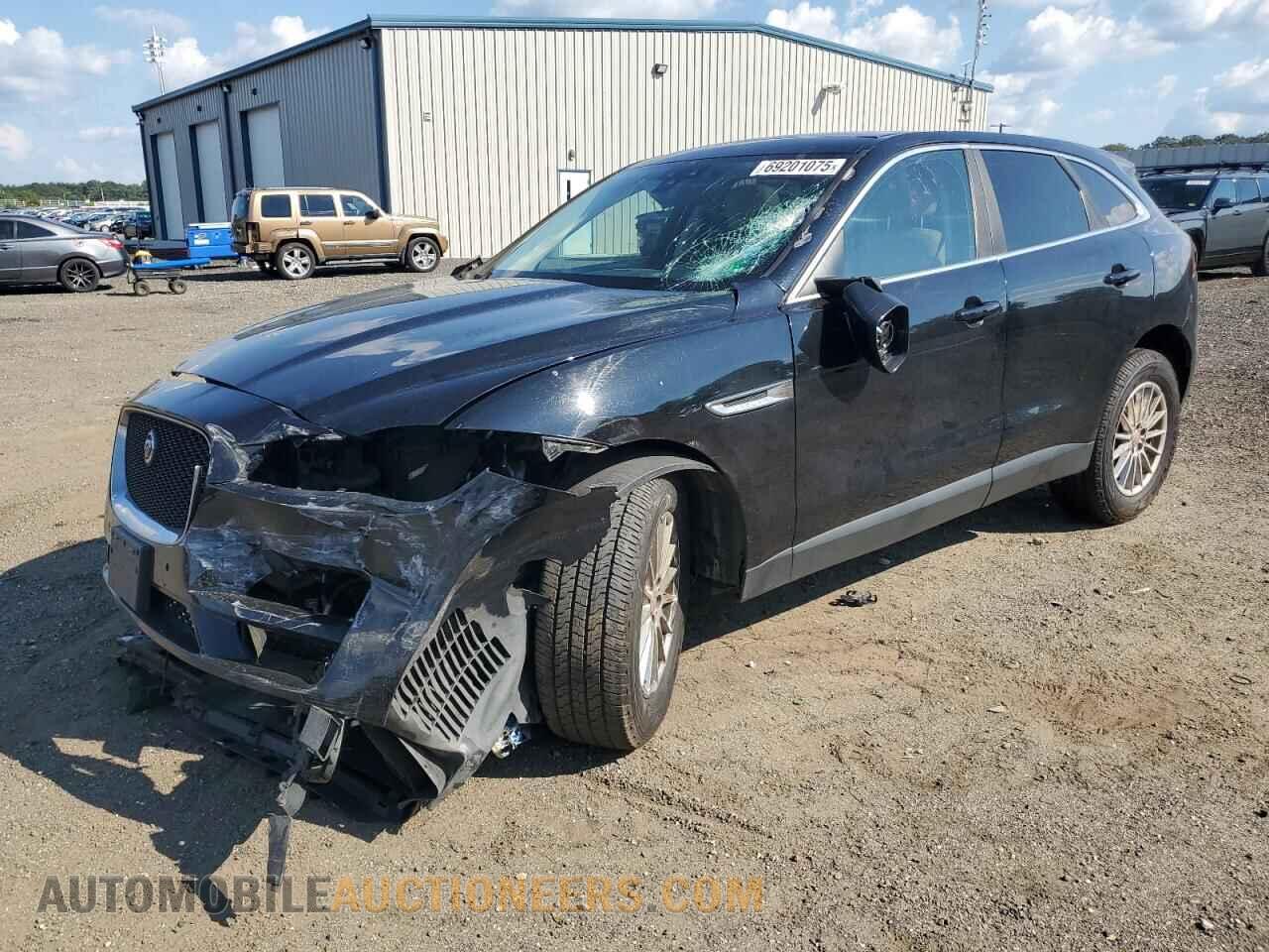 SADCS2FX5KA368926 JAGUAR F-PACE 2019