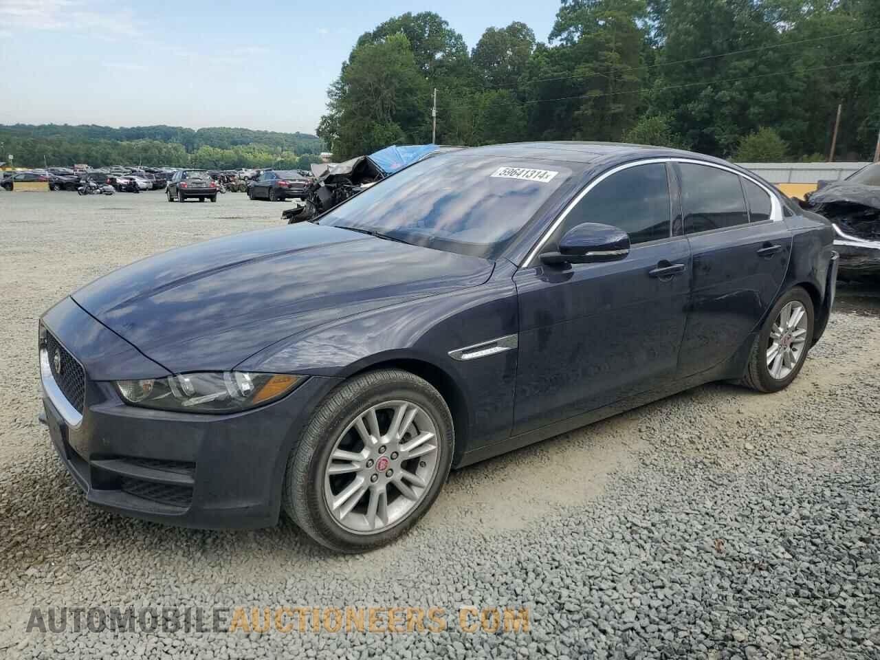 SAJAD4BG5HA972775 JAGUAR XE 2017