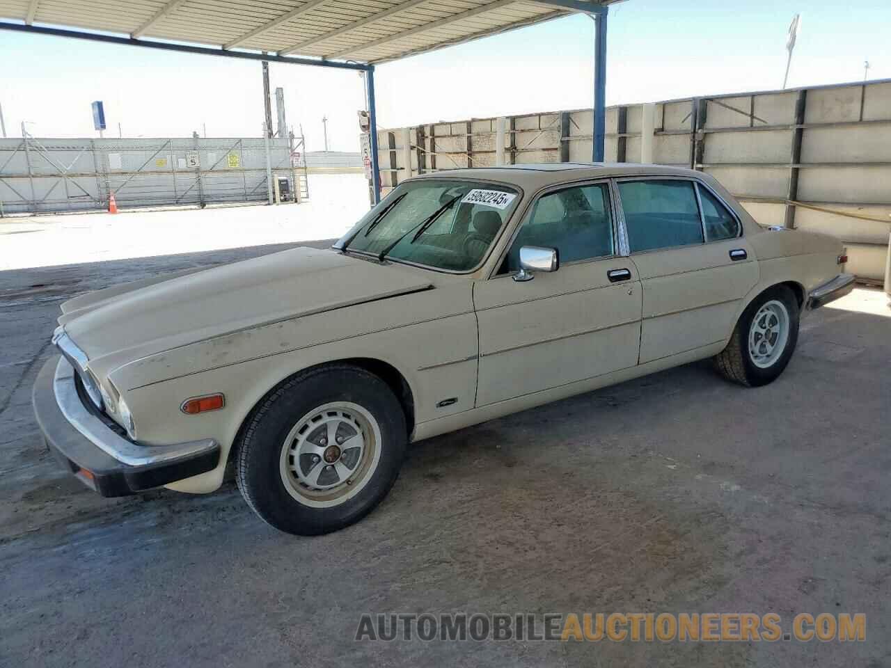 SAJAV1343FC415087 JAGUAR XJ6 1985