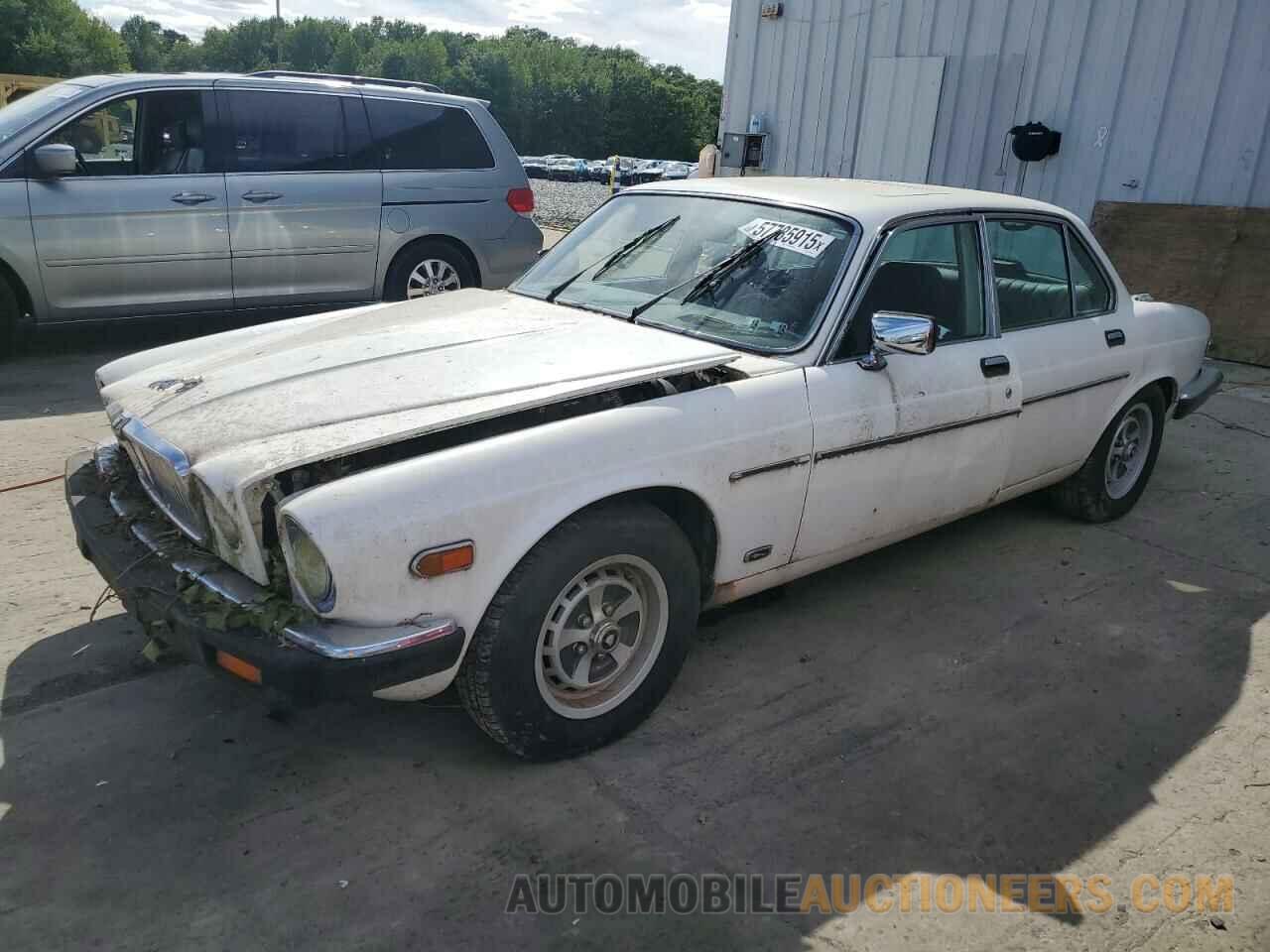 SAJAV1346GC461014 JAGUAR XJ6 1986