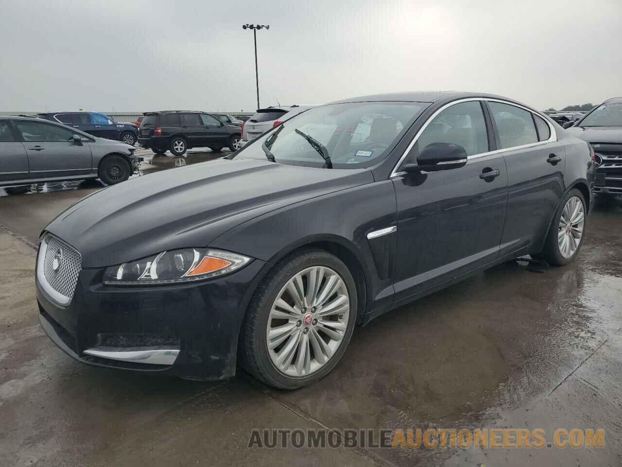 SAJWA0FS9FPU58900 JAGUAR XF 2015