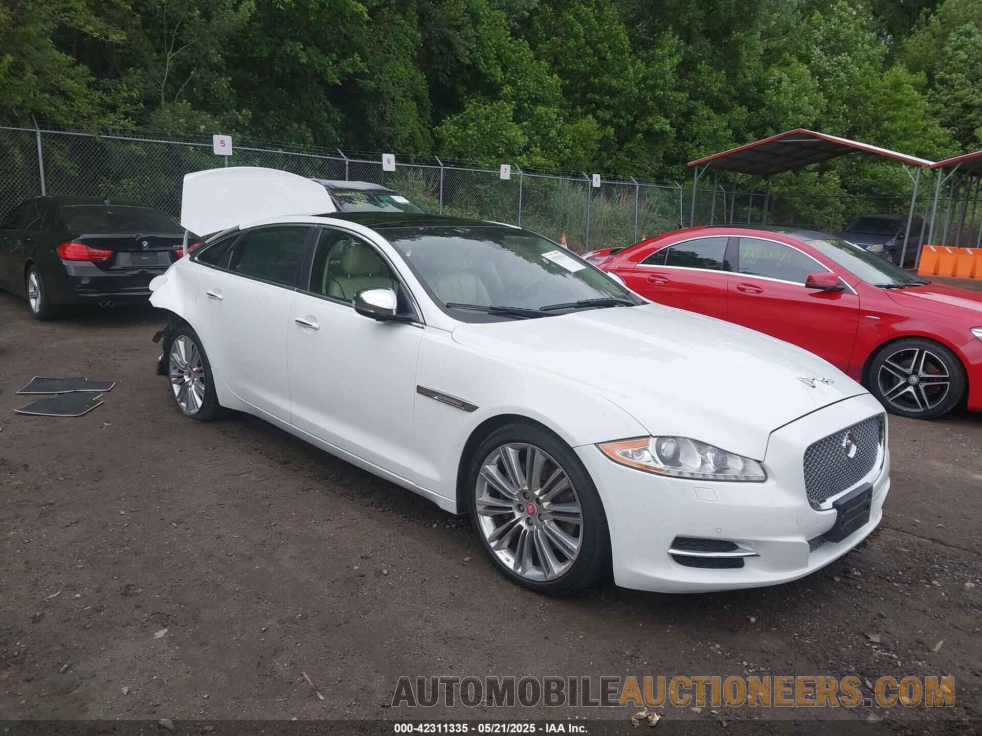 SAJWJ2GD2F8V90256 JAGUAR XJ 2015