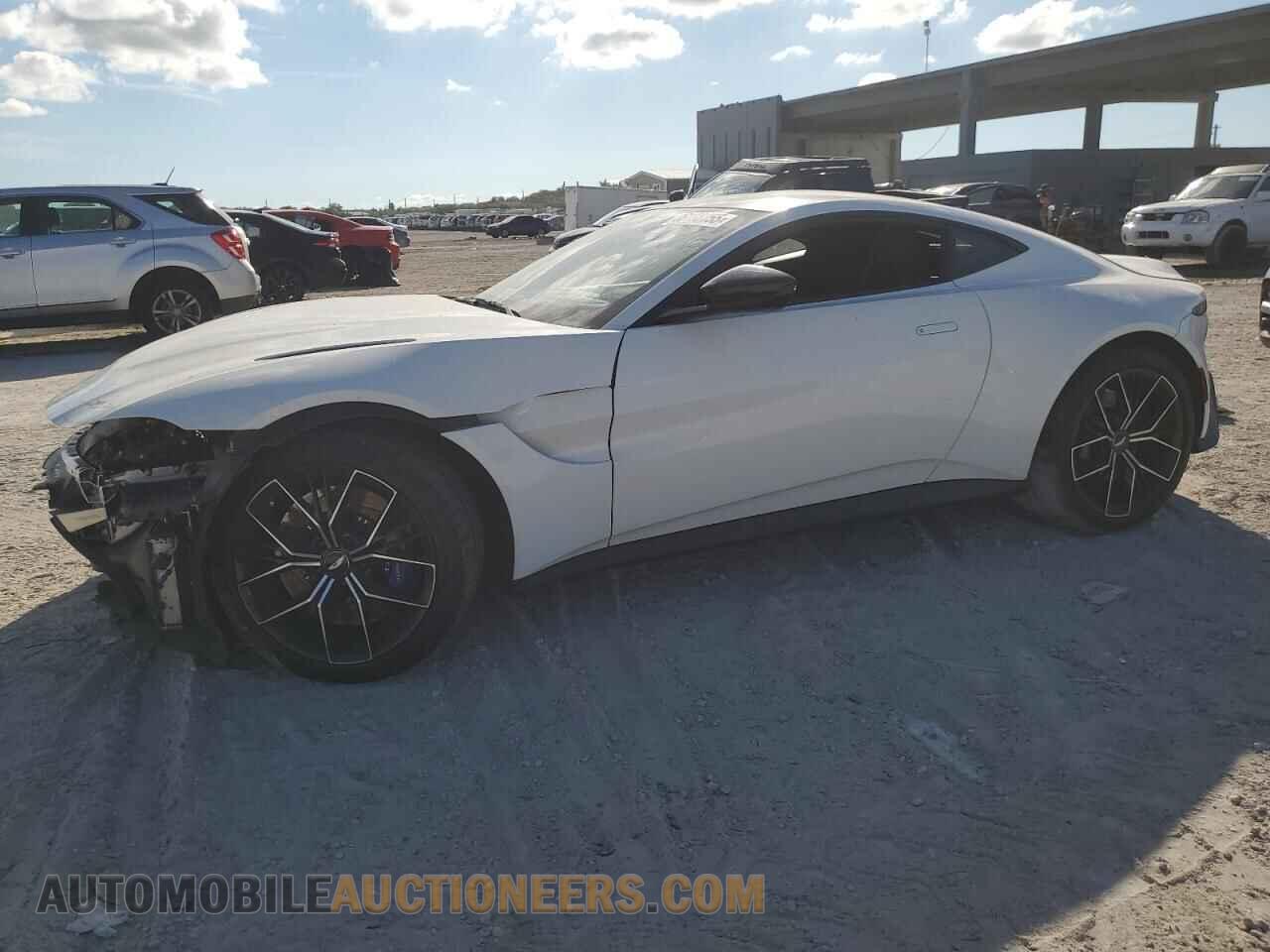 SCFSMGAW4MGN05546 ASTON MARTIN ALL MODELS 2021