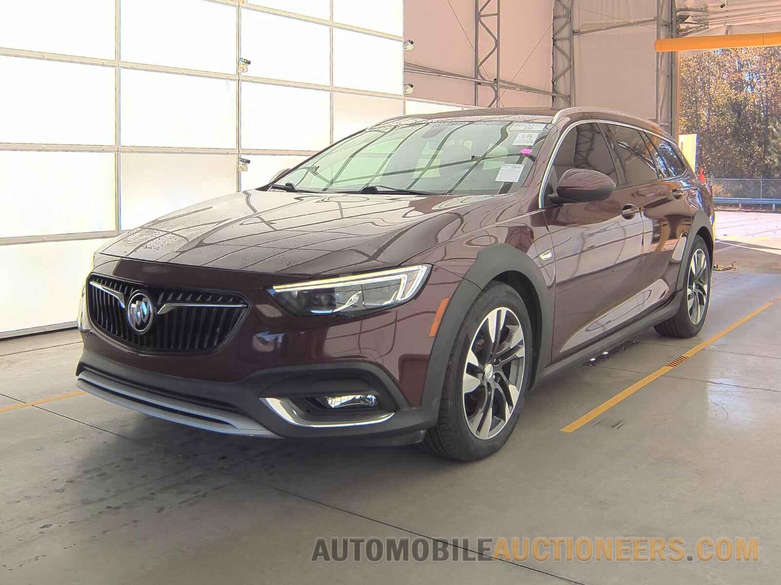 W04GV8SX6J1112607 Buick Regal TourX 2018
