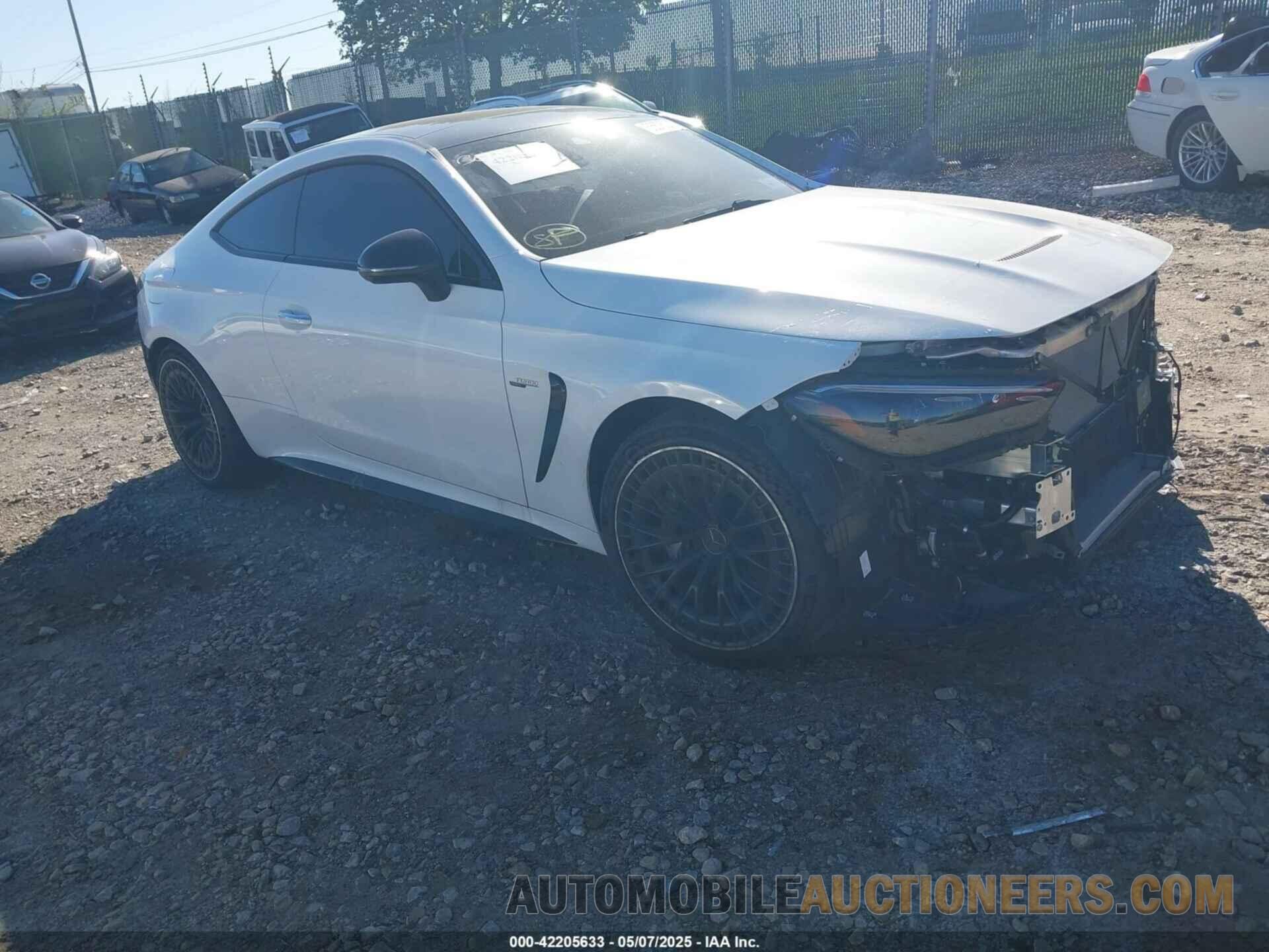 W1KMJ6CB0RF043624 MERCEDES-BENZ AMG CLE 53 2024
