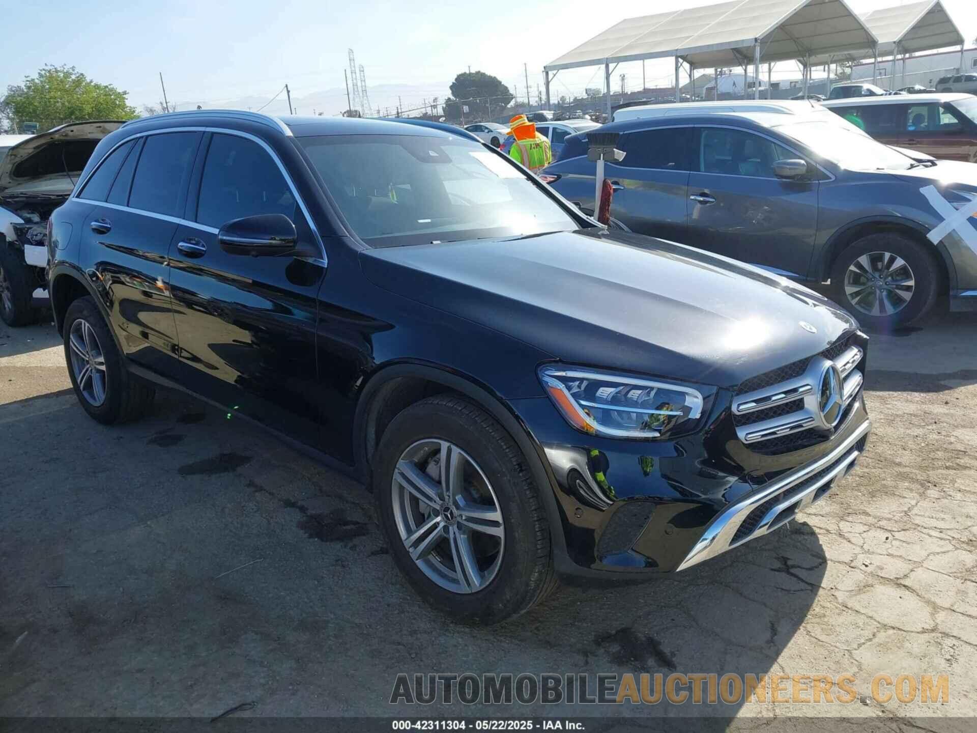 W1N0G8DB2NV399762 MERCEDES-BENZ GLC 300 2022