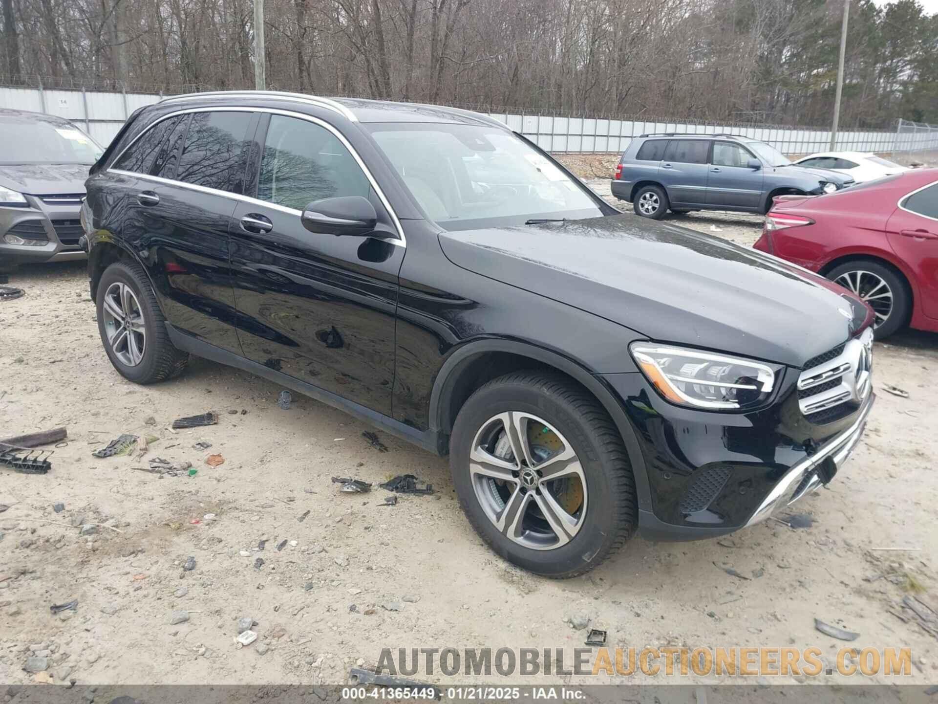 W1N0G8DB8NG111764 MERCEDES-BENZ GLC 300 2022