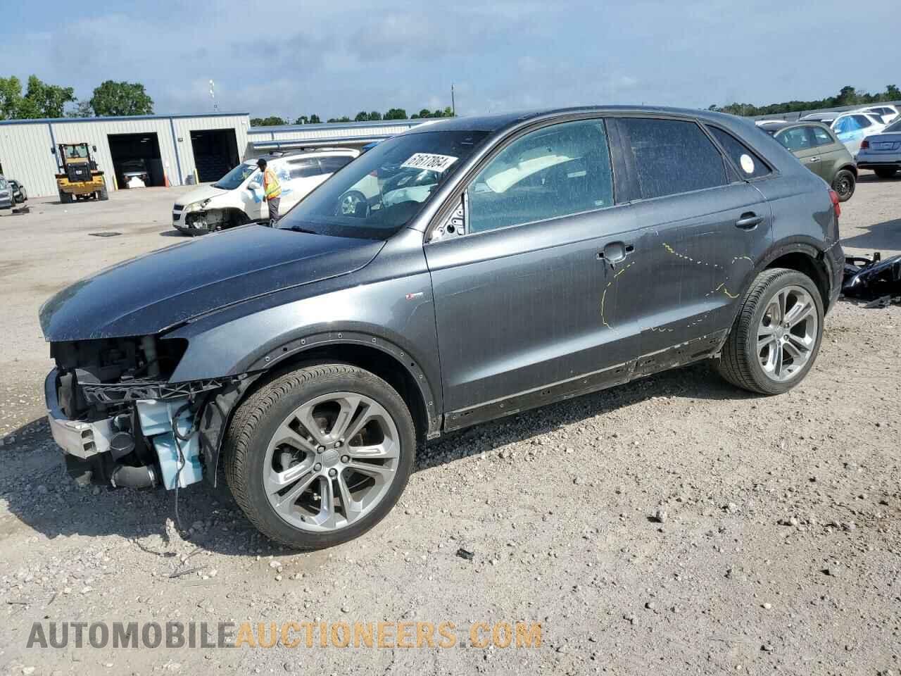 WA1BCCFS1JR006830 AUDI Q3 2018