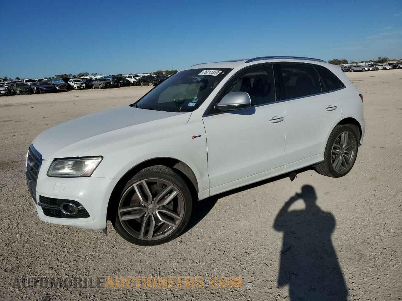 WA1CGAFP2FA048888 AUDI SQ5 2015