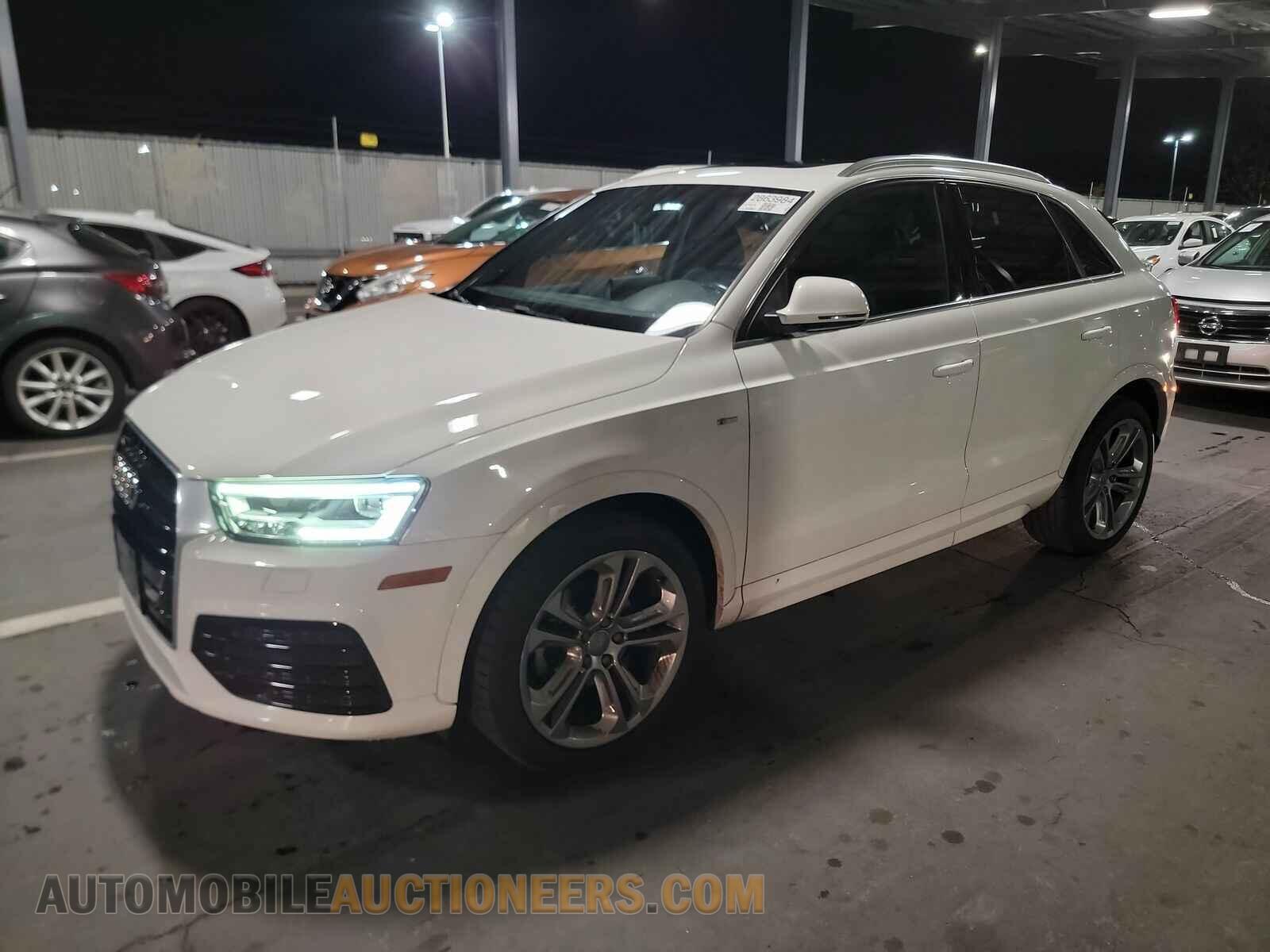 WA1GFCFS7GR005719 Audi Q3 2016