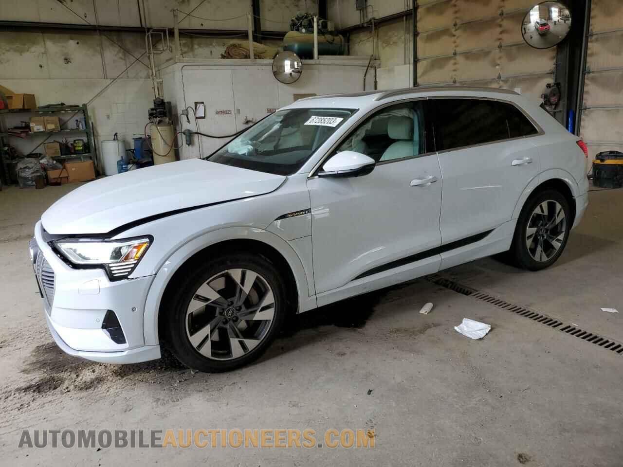WA1LABGE3MB010064 AUDI E-TRON 2021
