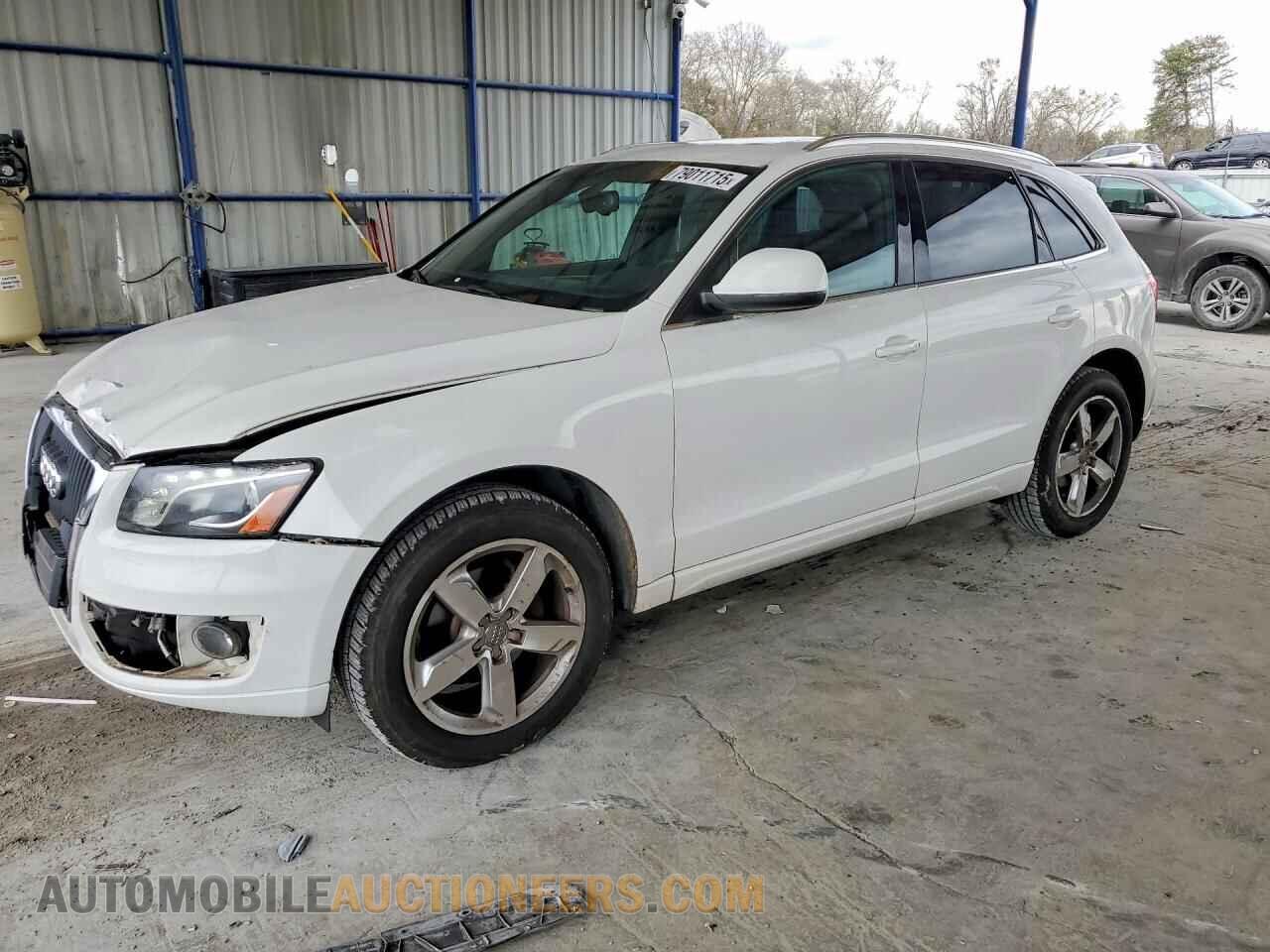WA1LFAFP2BA009246 AUDI Q5 2011