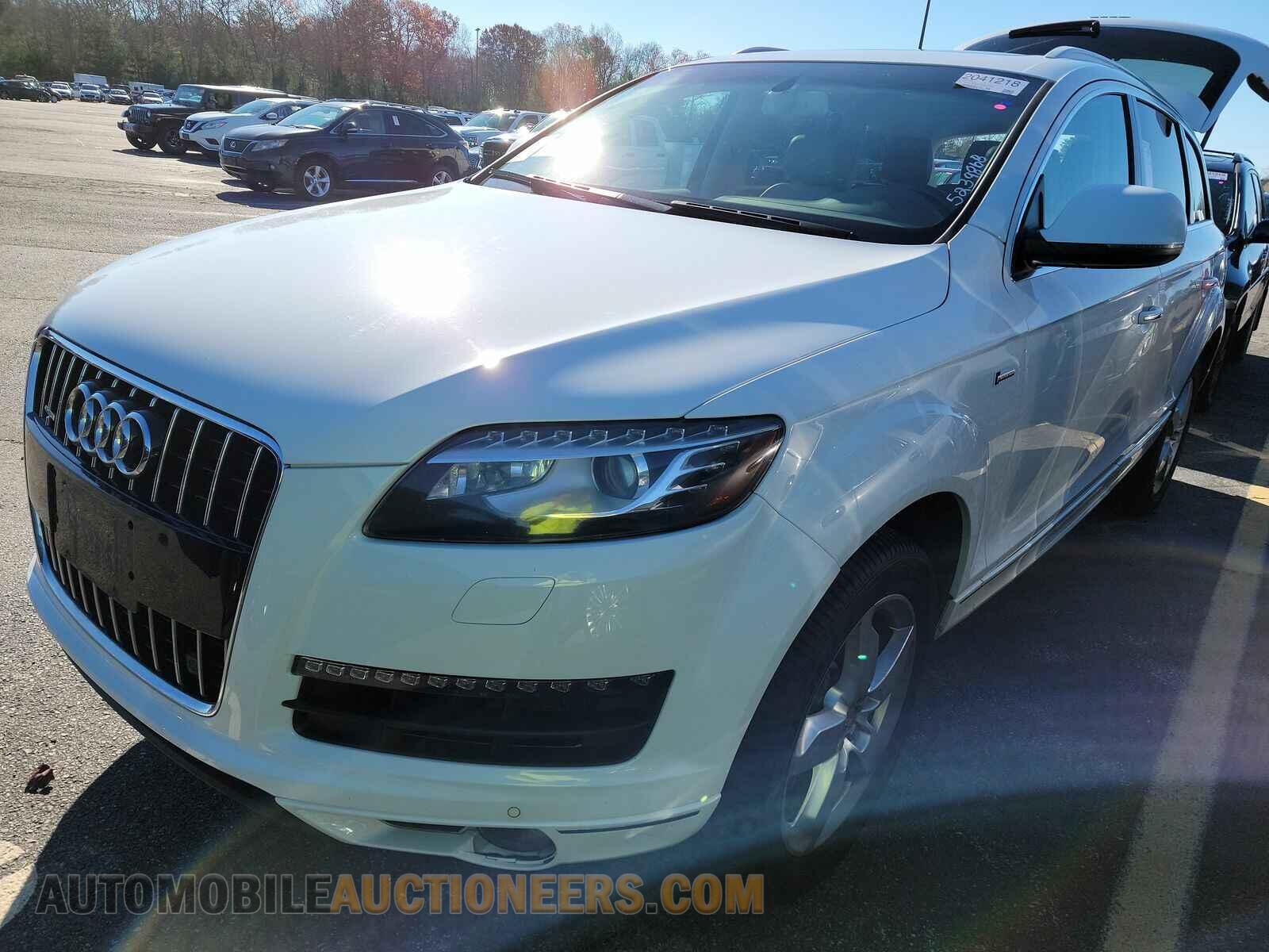 WA1LGAFE9FD007462 Audi Q7 2015