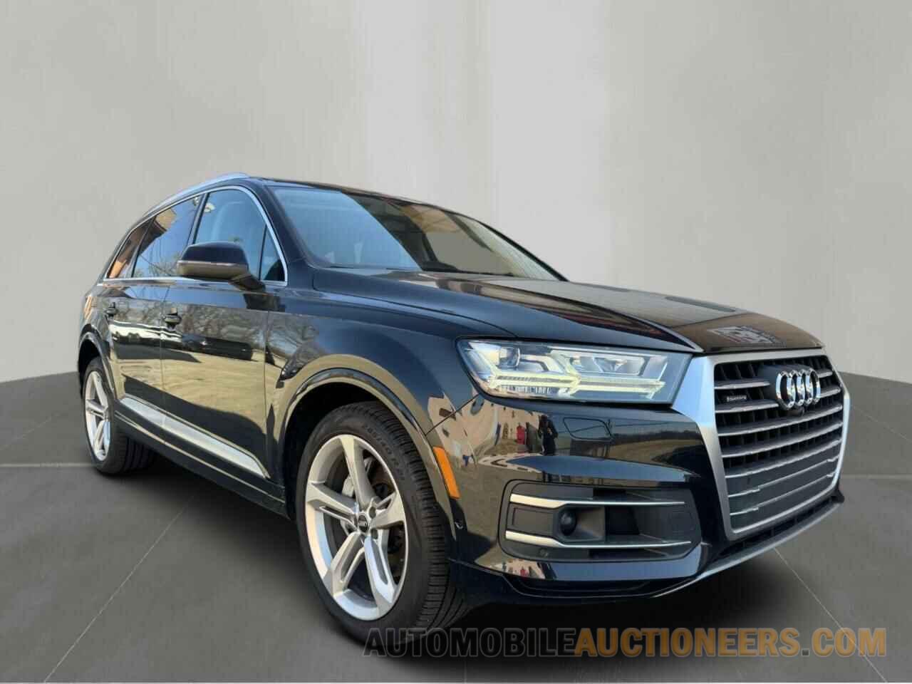 WA1VAAF76KD010048 AUDI Q7 2019