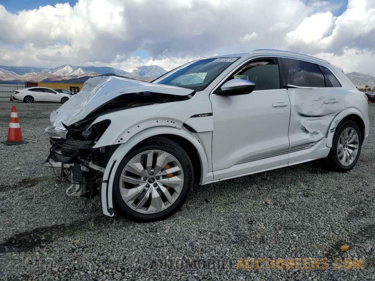 WA1VCBGE2NB039009 AUDI E-TRON S P 2022