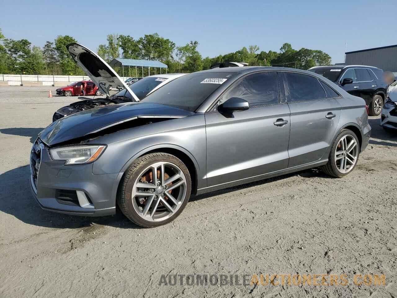 WAUAUGFF1H1027126 AUDI A3 2017