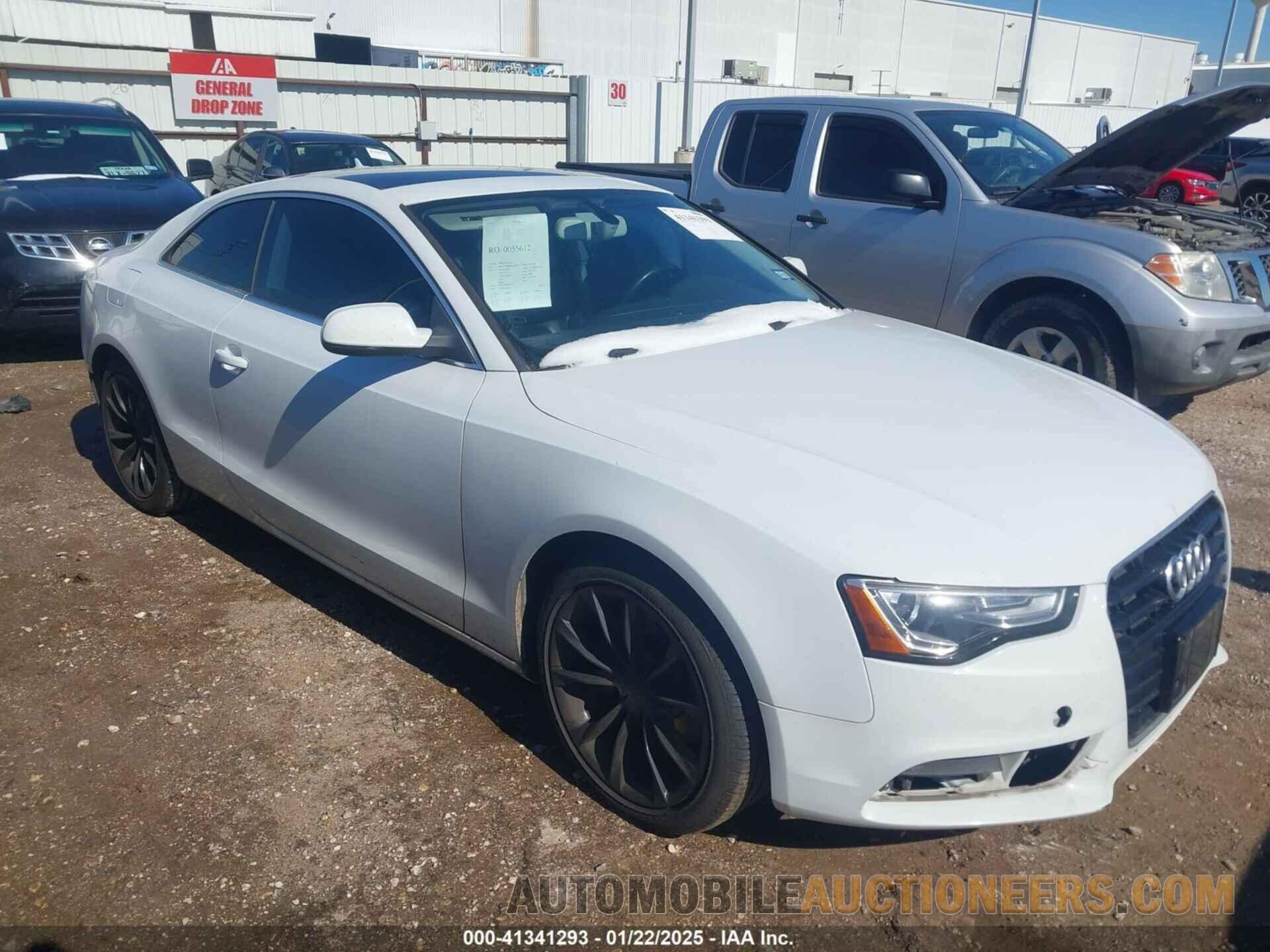 WAULFAFR4EA028485 AUDI A5 2014