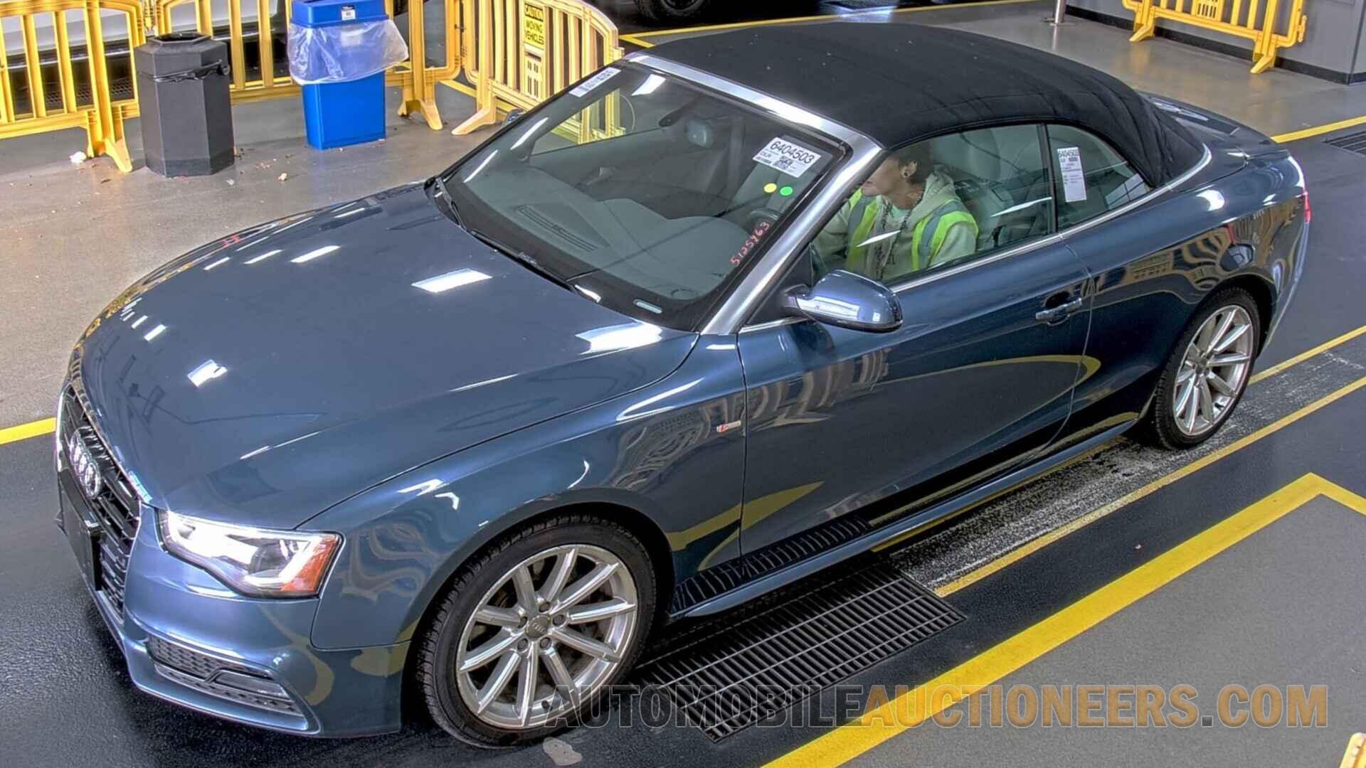 WAUMFAFH0FN006599 Audi A5 2dr Ca 2015