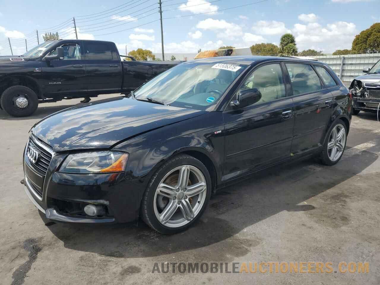 WAUPEAFM6CA060523 AUDI A3 2012