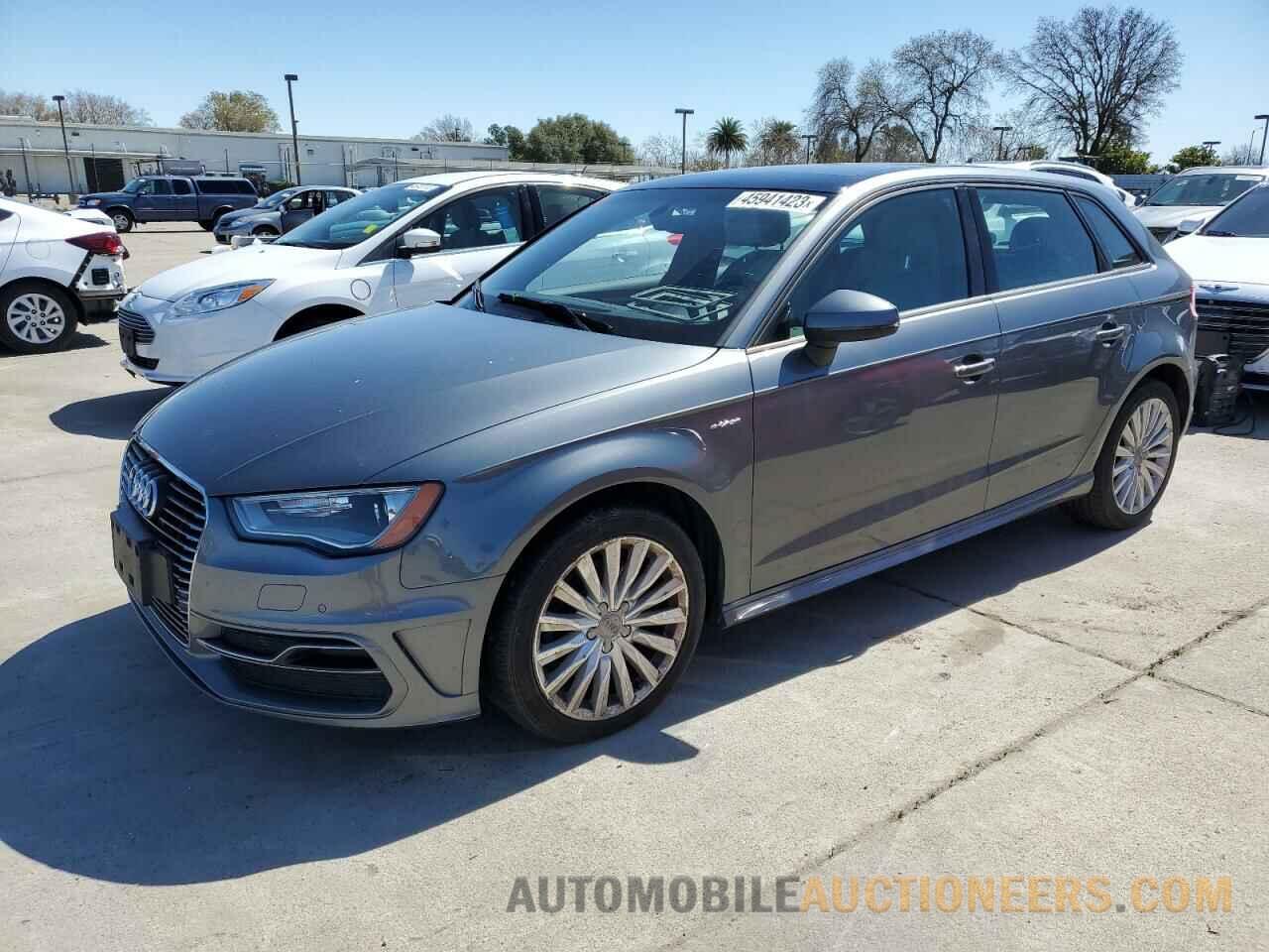 WAUUPBFF0GA069485 AUDI A3 2016