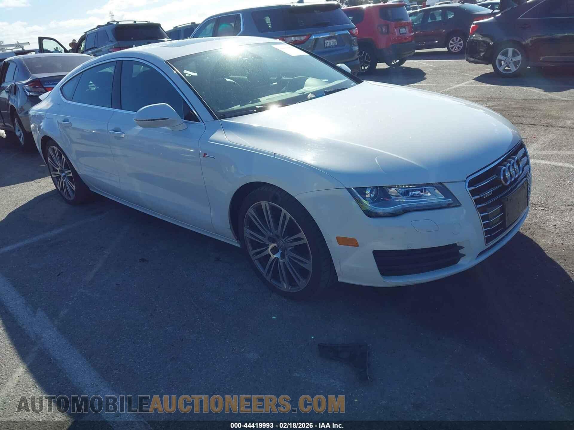 WAUWGAFC7EN080708 AUDI A7 2014