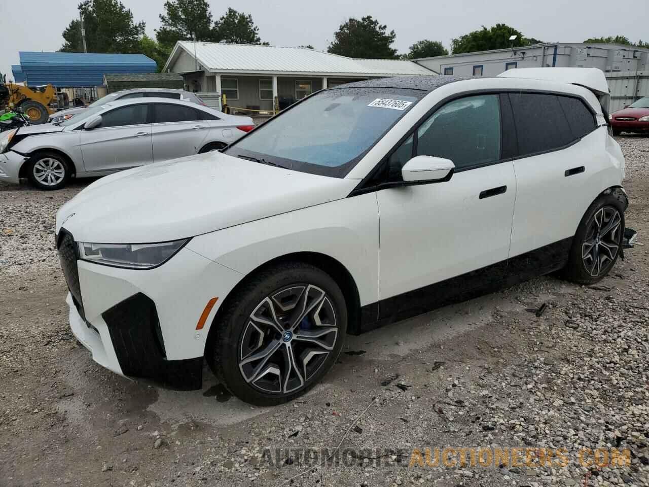 WB523CF01RCN25696 BMW IX XDRIVE5 2024