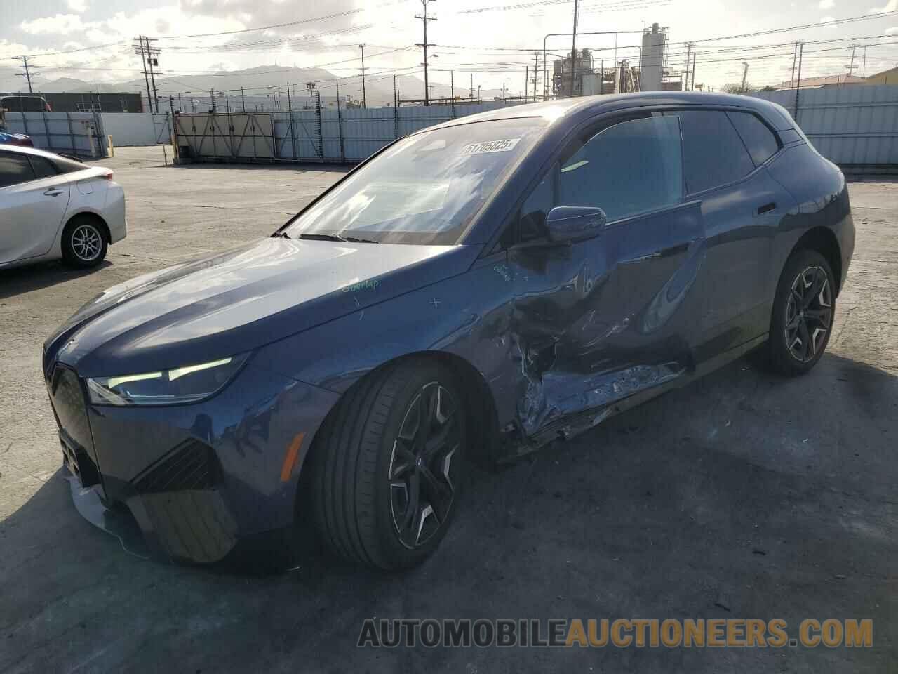 WB523CF02PCM05015 BMW IX XDRIVE5 2023