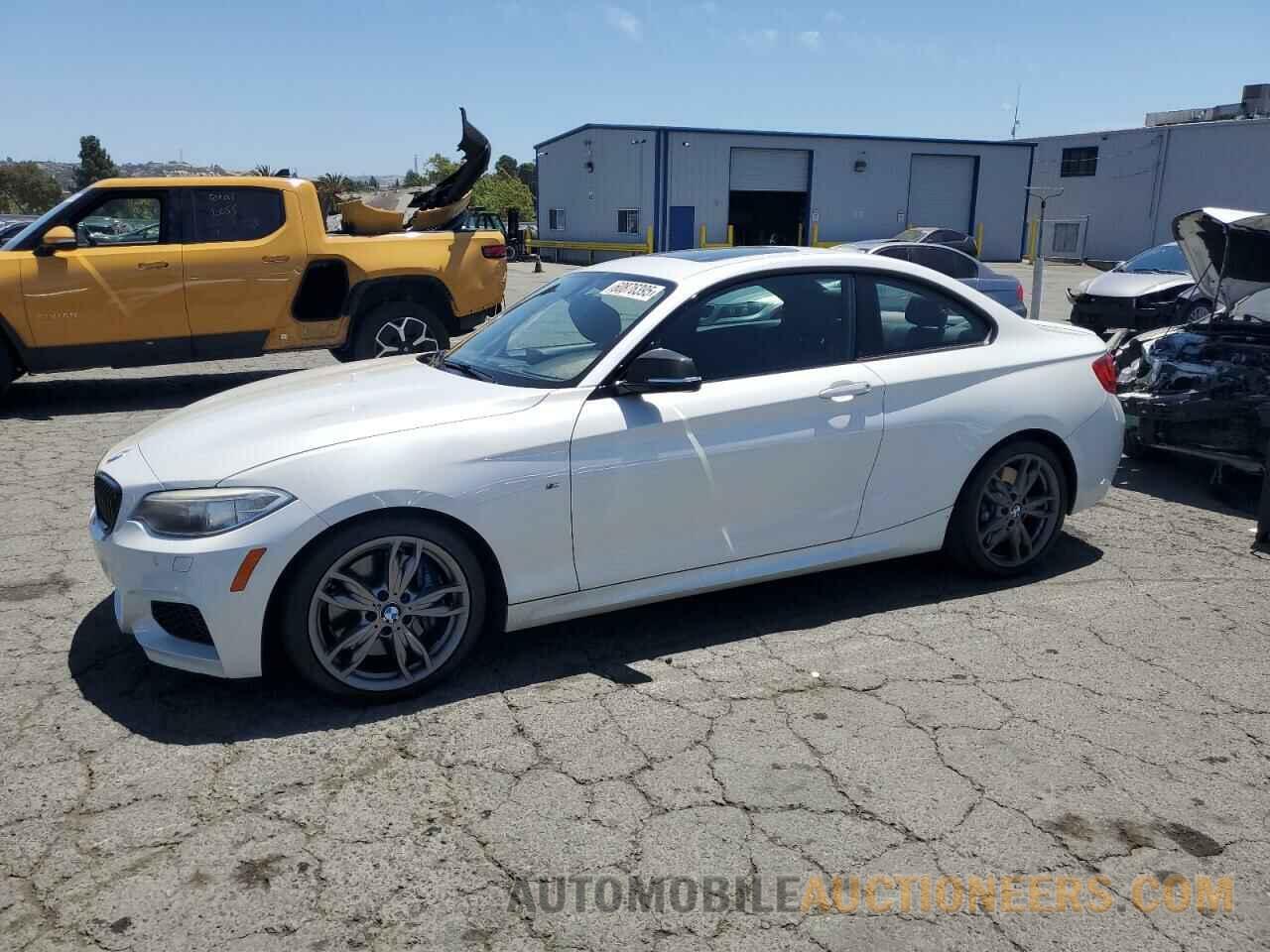 WBA1J7C55EVW84696 BMW M2 2014