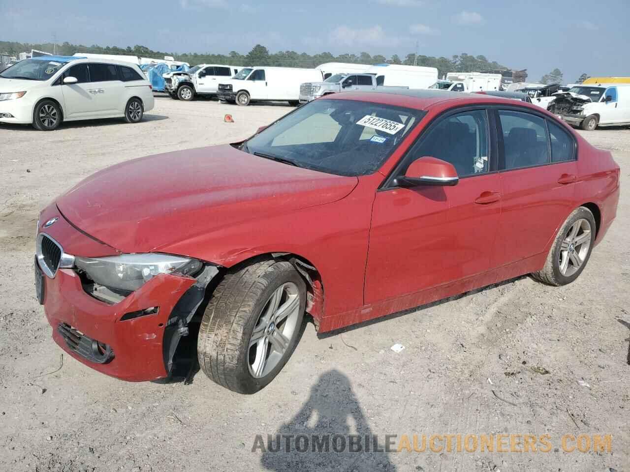 WBA3A5C57DF601288 BMW 3 SERIES 2013
