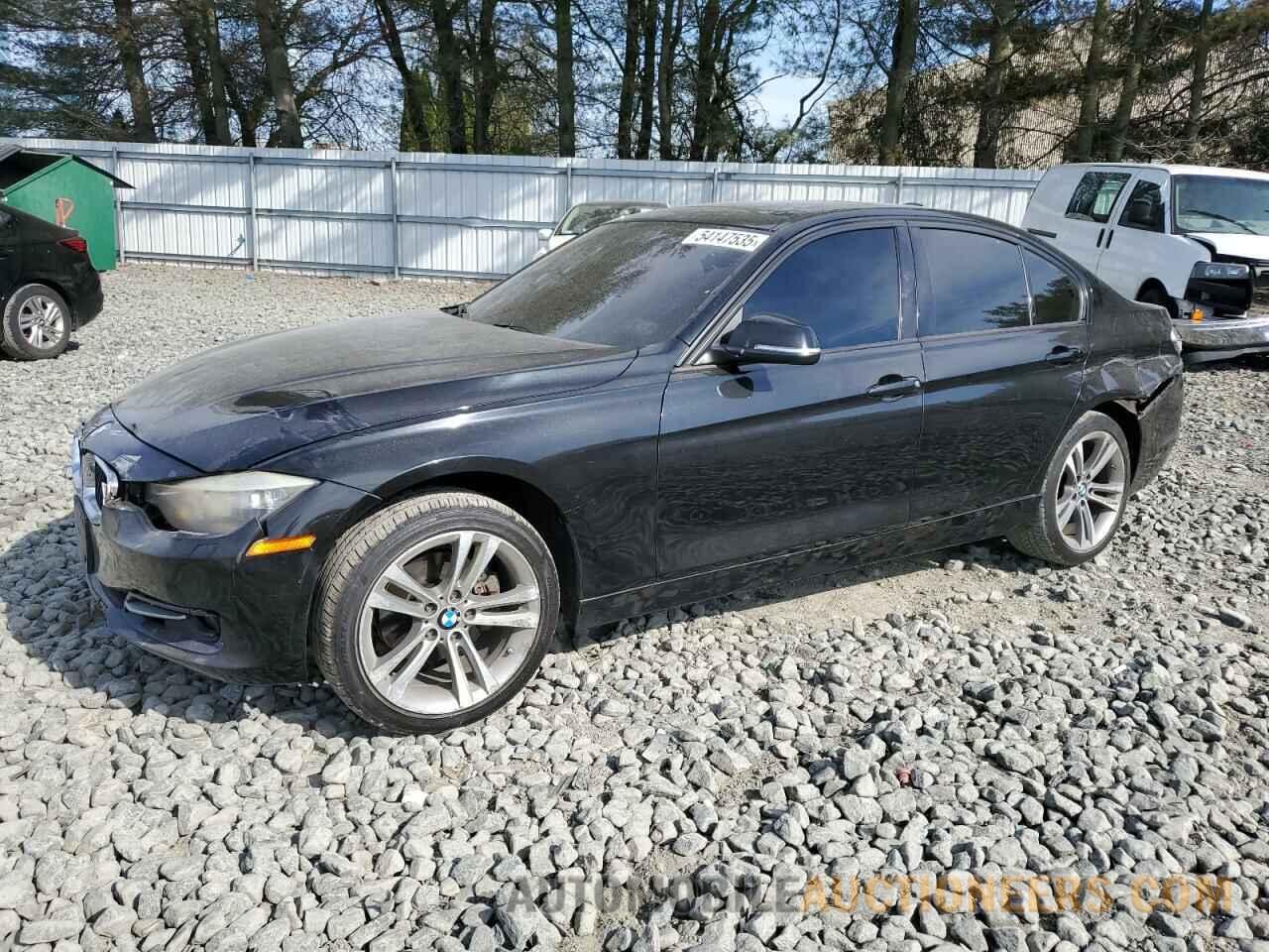 WBA3B5G5XDNS01335 BMW 3 SERIES 2013