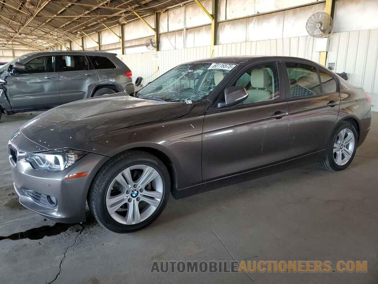 WBA3C1C5XEK111293 BMW 3 SERIES 2014