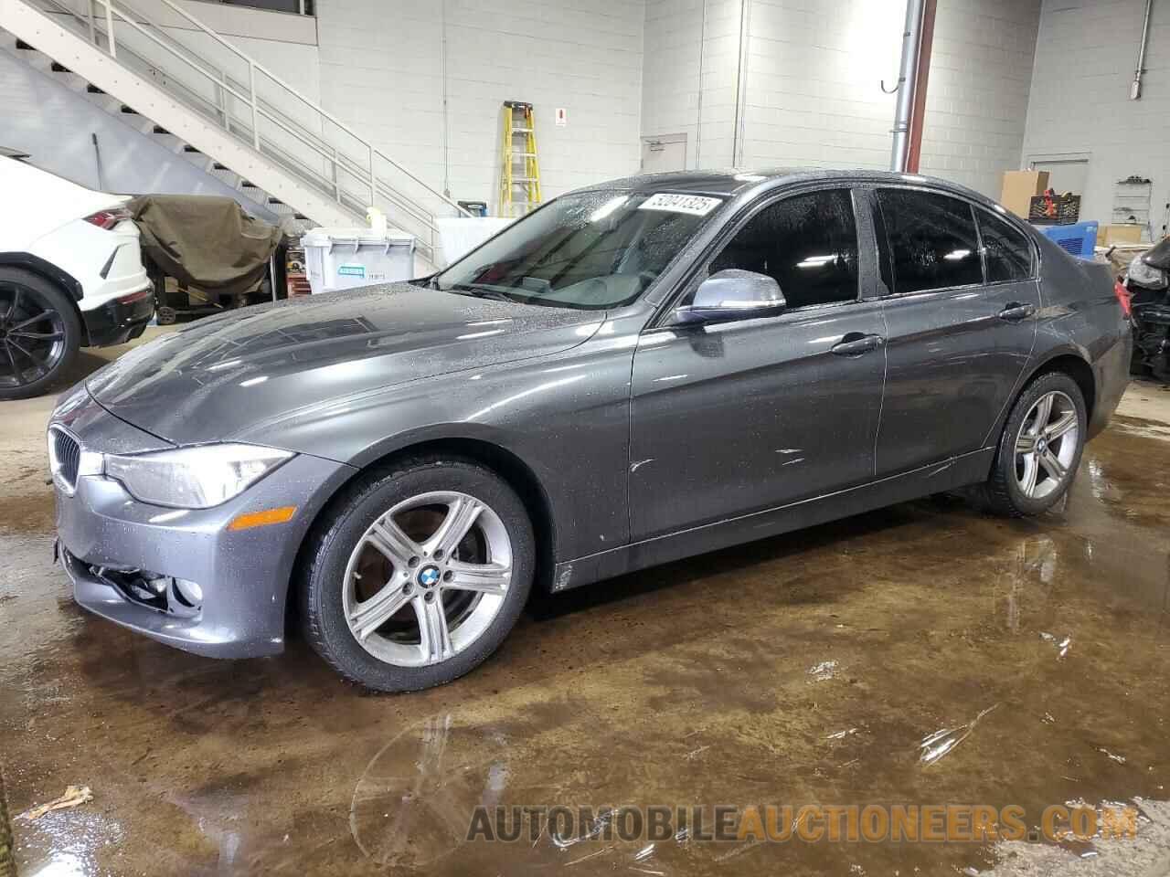 WBA3C3G50FNS76632 BMW 3 SERIES 2015