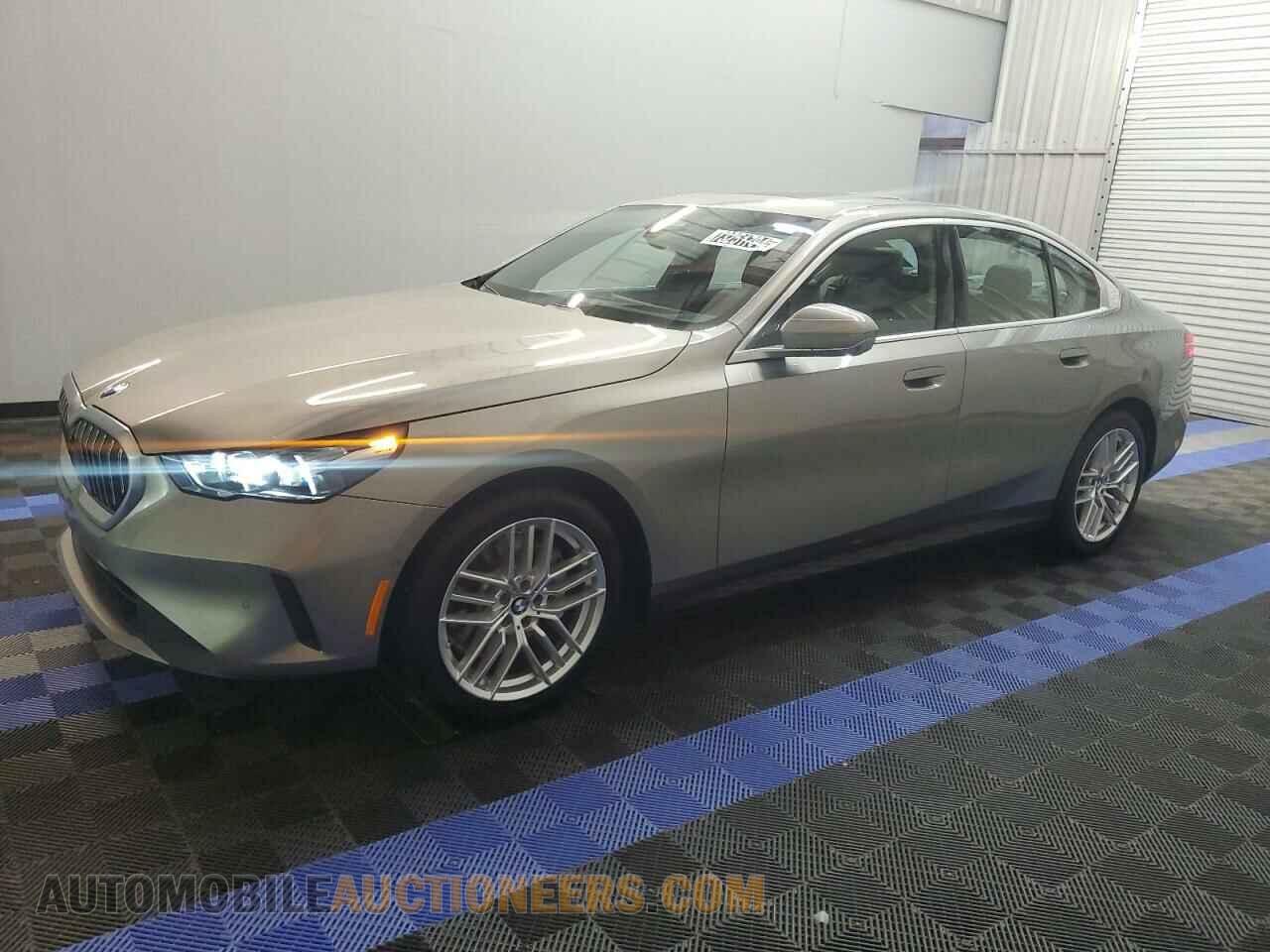 WBA43FJ04RCP84654 BMW 5 SERIES 2024