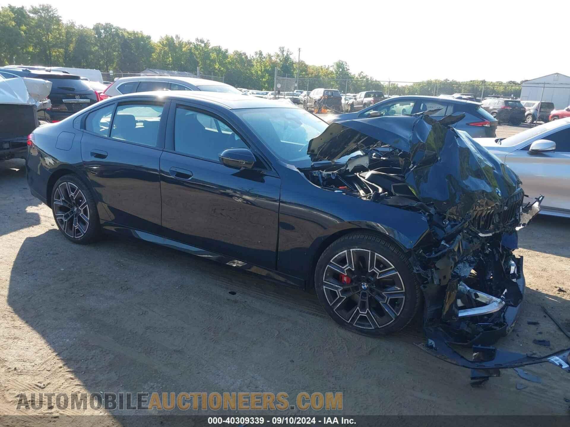 WBA53FJ00RCP84607 BMW 530 2024