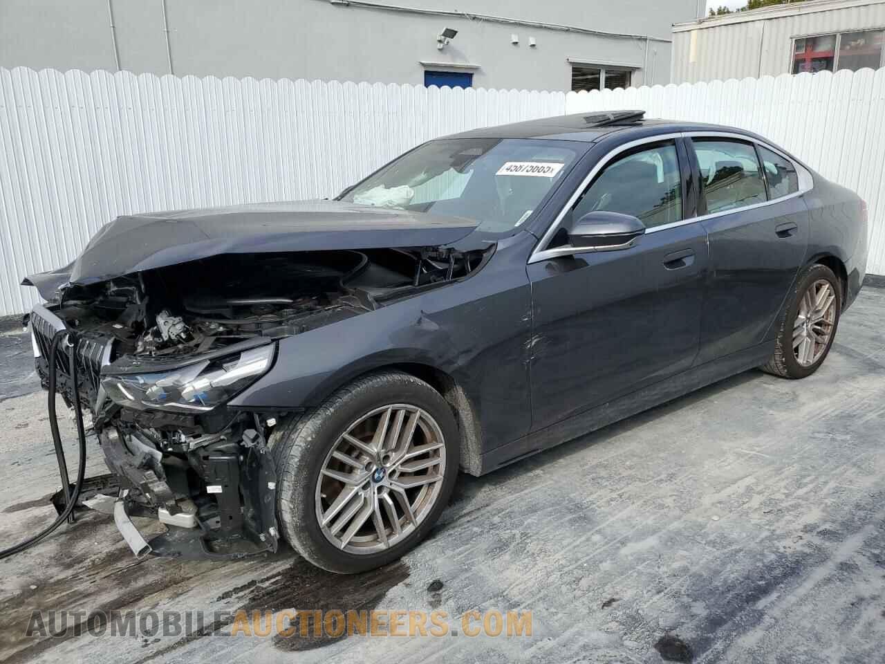 WBA53FJ07RCP84667 BMW 5 SERIES 2024