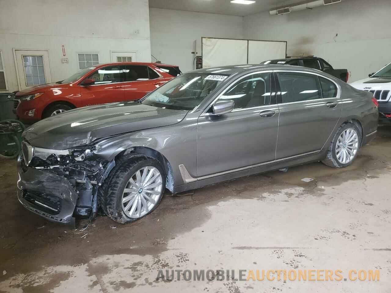 WBA7E2C54HG739147 BMW 7 SERIES 2017