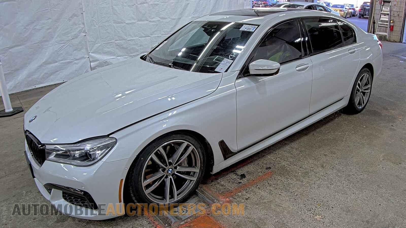 WBA7F2C58KB240577 BMW 7 Series 2019