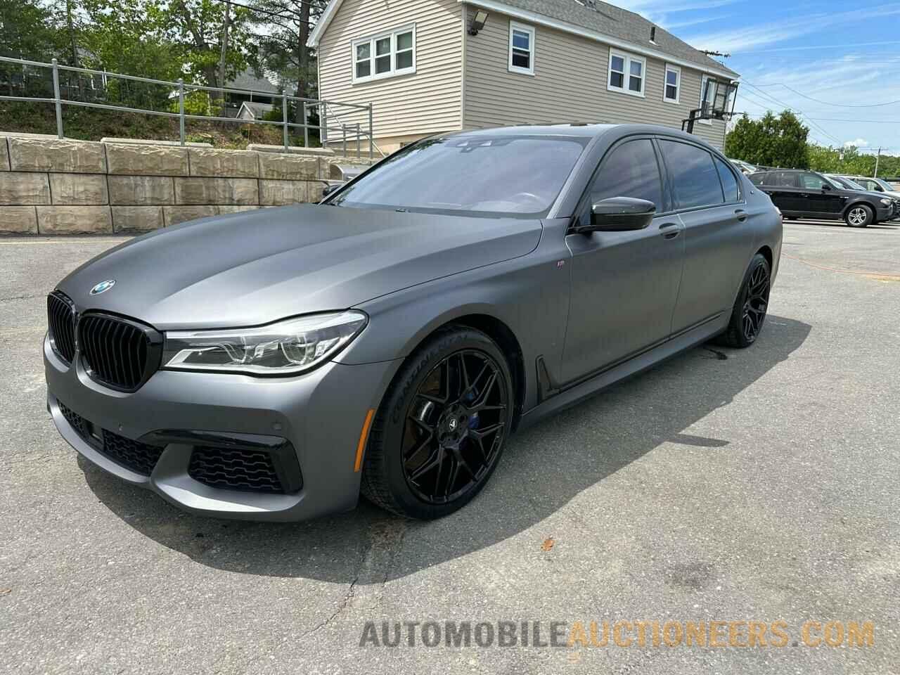 WBA7H6C54JG614931 BMW M7 2018