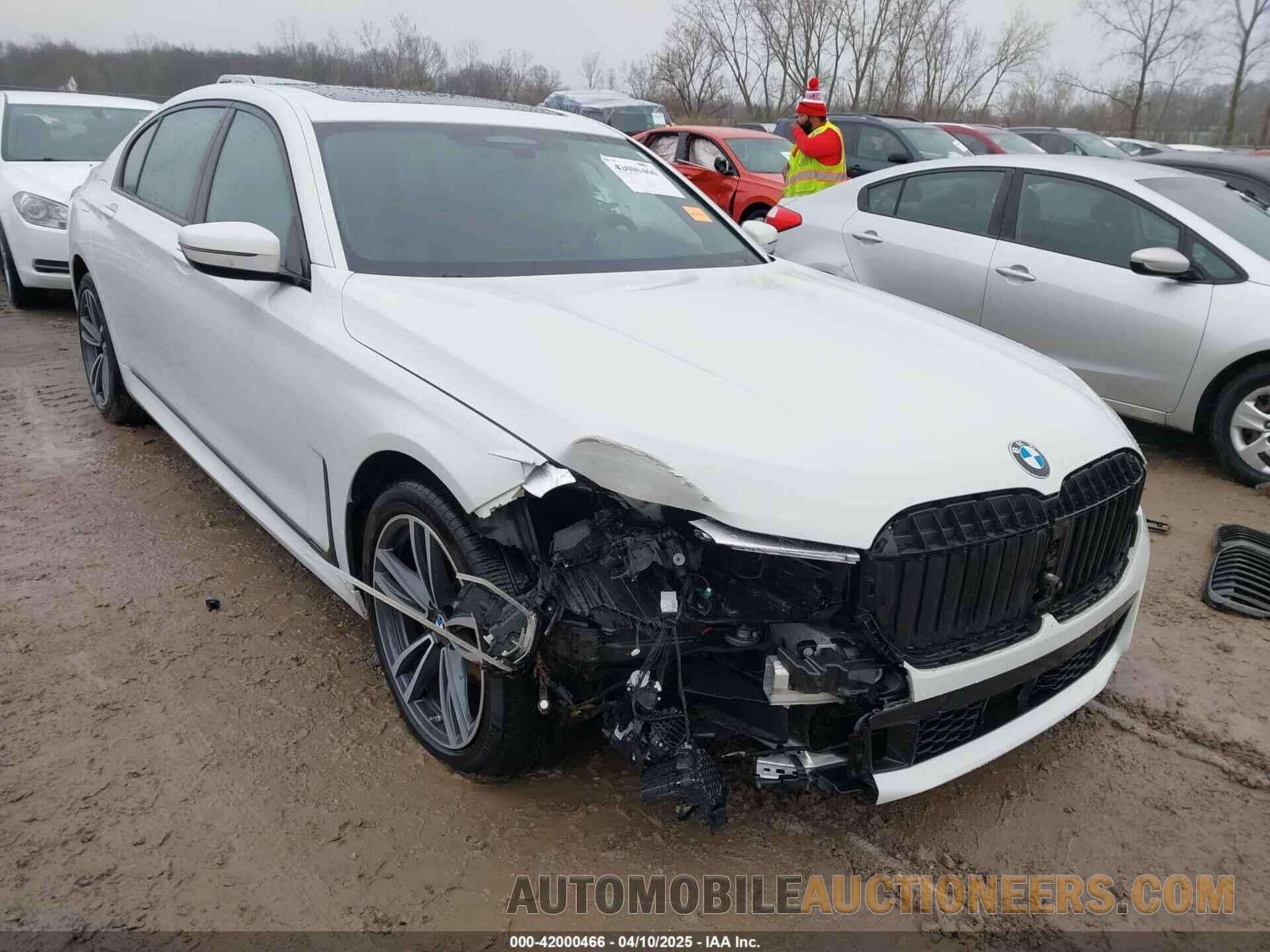 WBA7T4C0XLCD70934 BMW 740I 2020