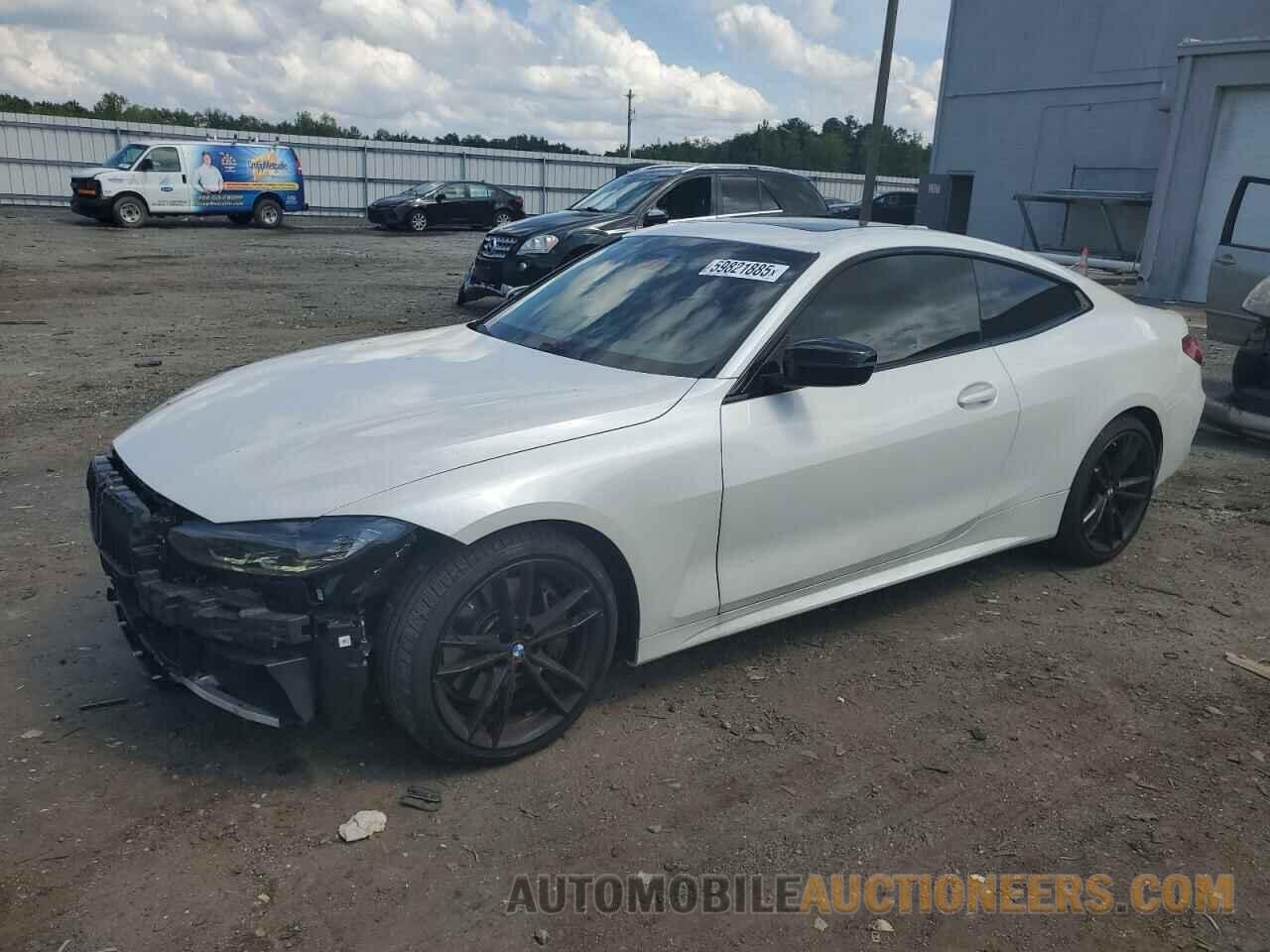 WBA83AP03RCN43860 BMW M4 2024