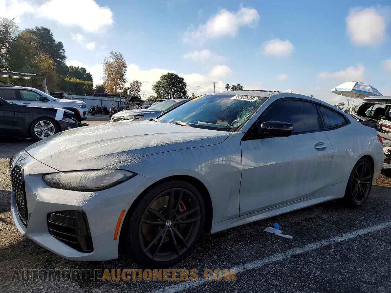 WBA83AP08RCP37610 BMW M4 2024