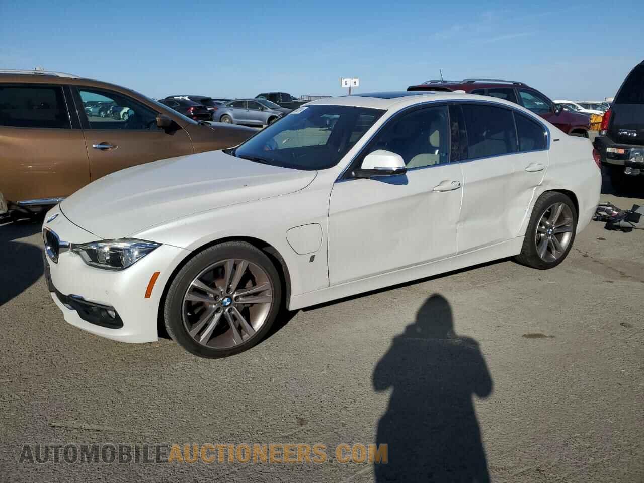 WBA8E1C34HA156772 BMW 3 SERIES 2017