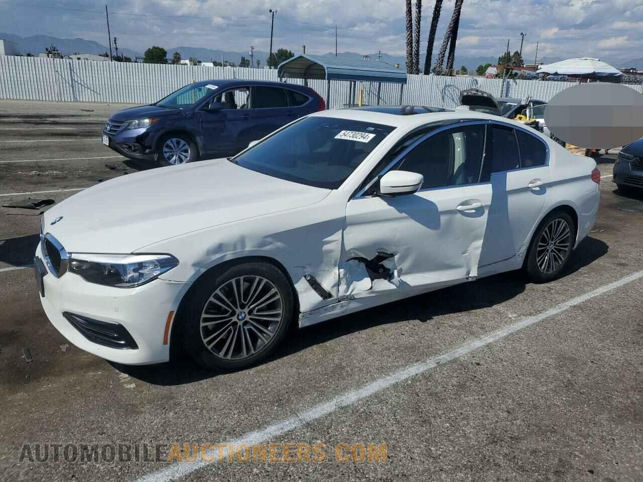 WBAJA5C59KBX86696 BMW 5 SERIES 2019