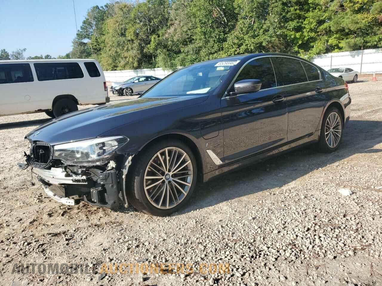 WBAJA9C5XKB253635 BMW 5 SERIES 2019