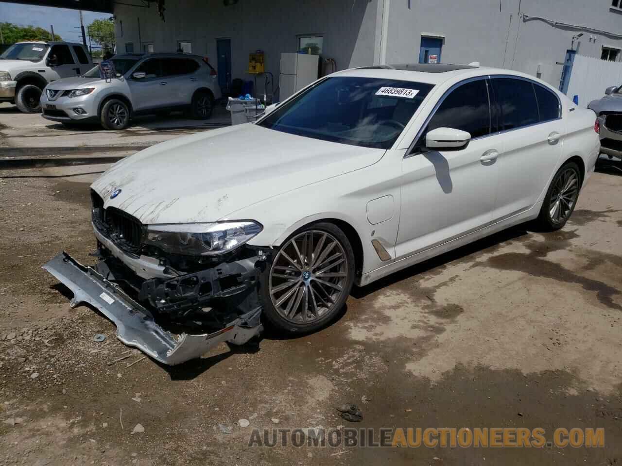 WBAJB1C51KB375833 BMW 5 SERIES 2019