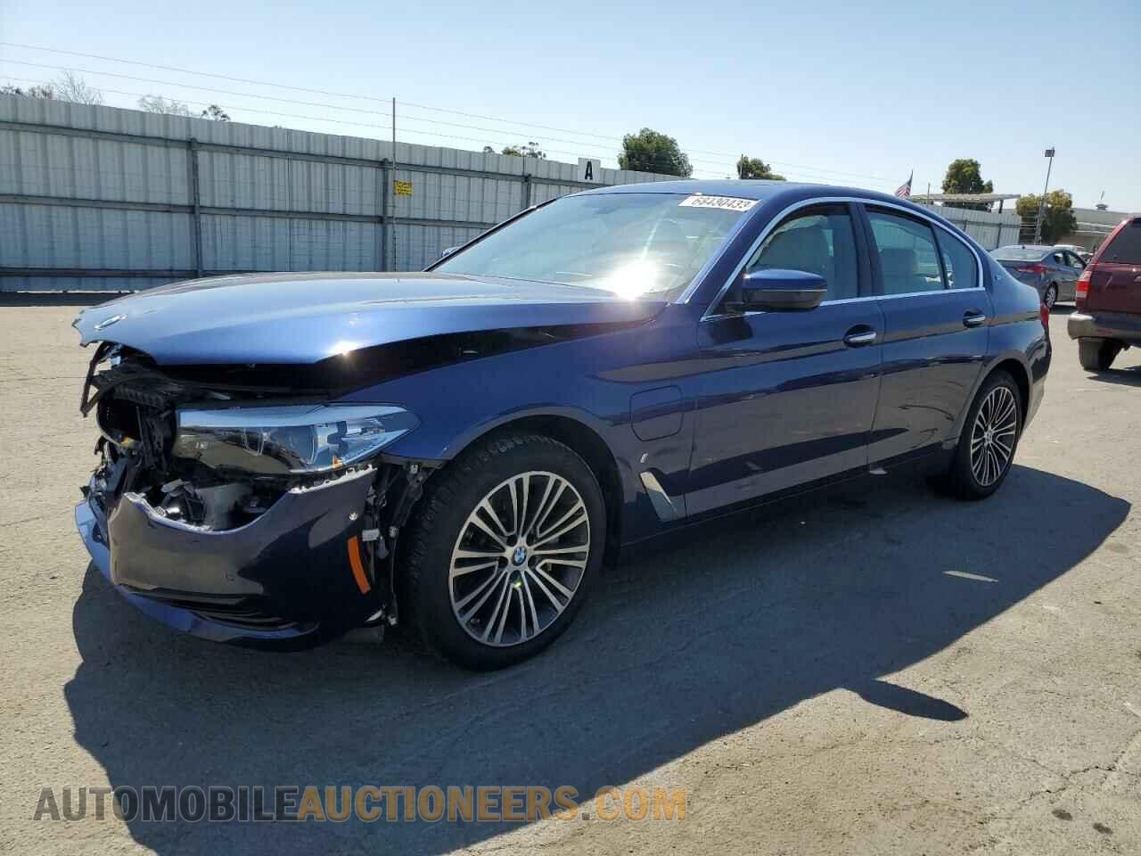 WBAJB1C55JB084136 BMW 5 SERIES 2018