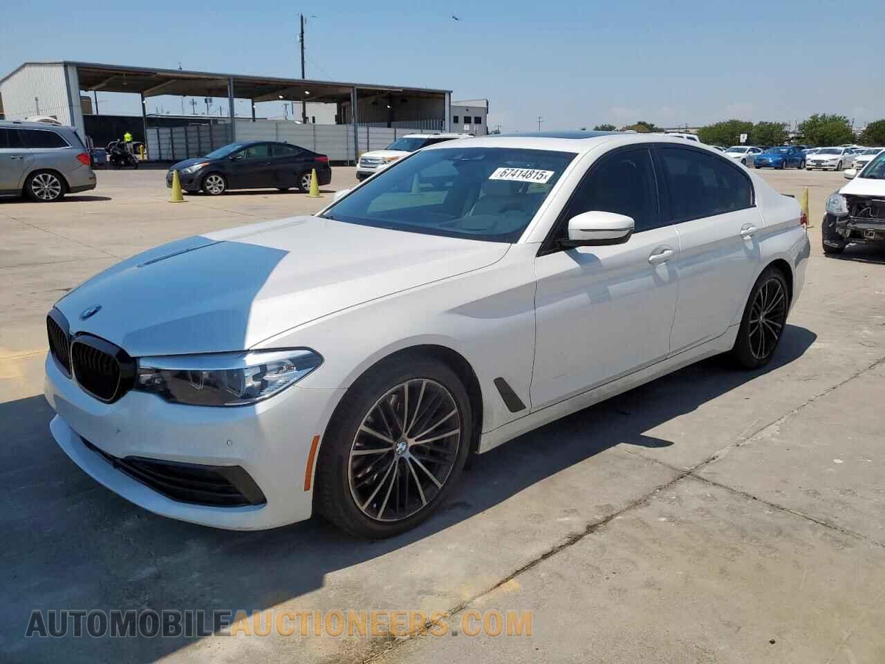 WBAJE5C5XKWW17543 BMW 5 SERIES 2019