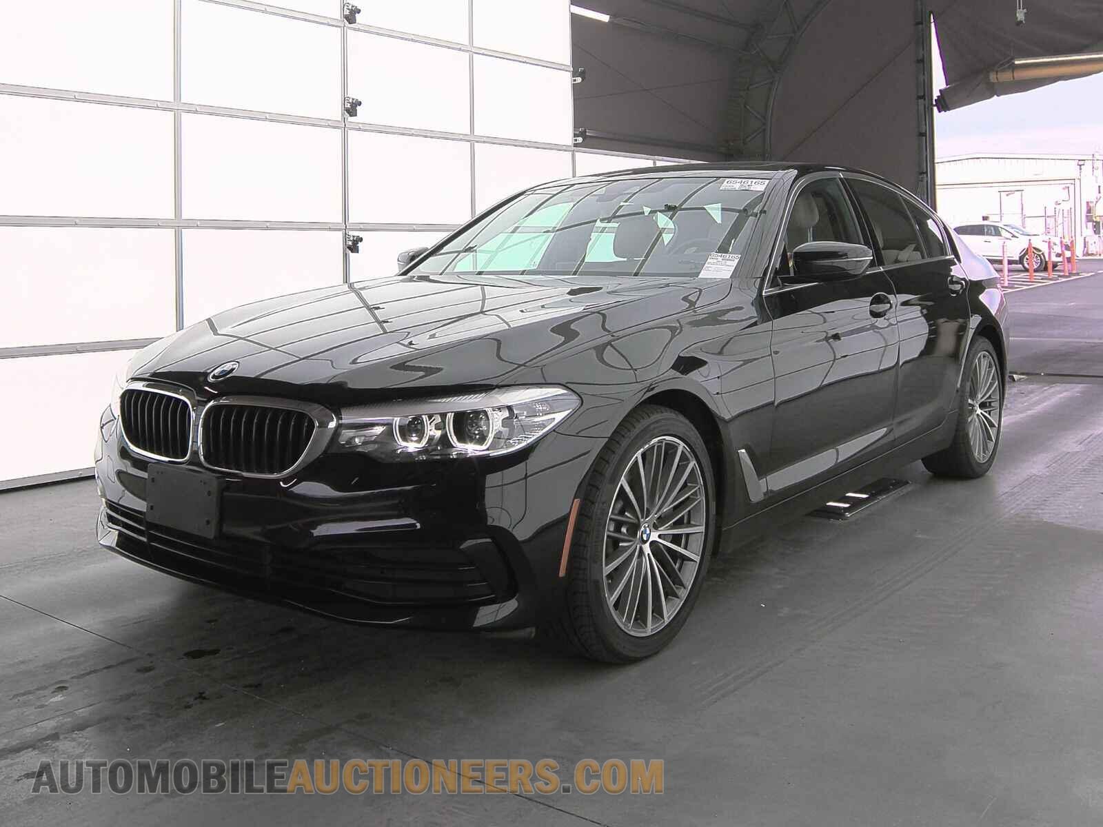 WBAJR7C06LCD00613 BMW 5 Series 2020