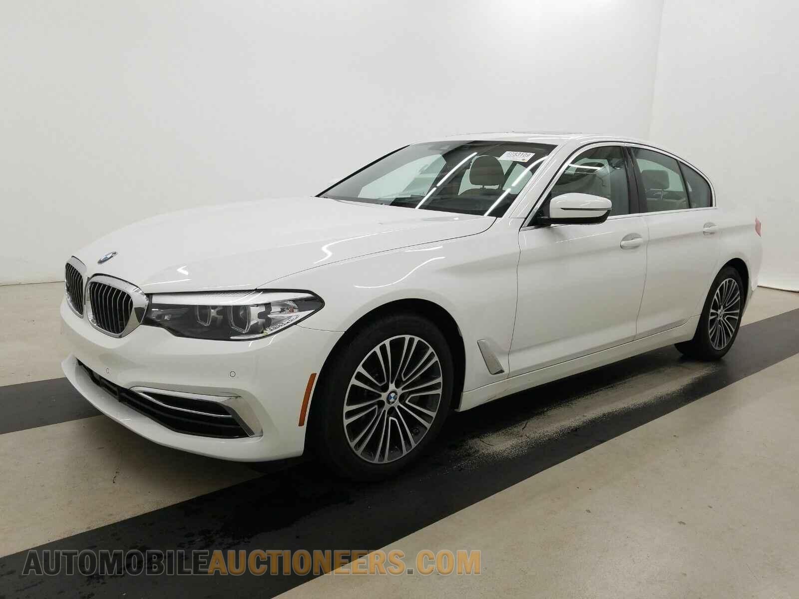 WBAJS1C01LWW75208 BMW 5 Series 2020