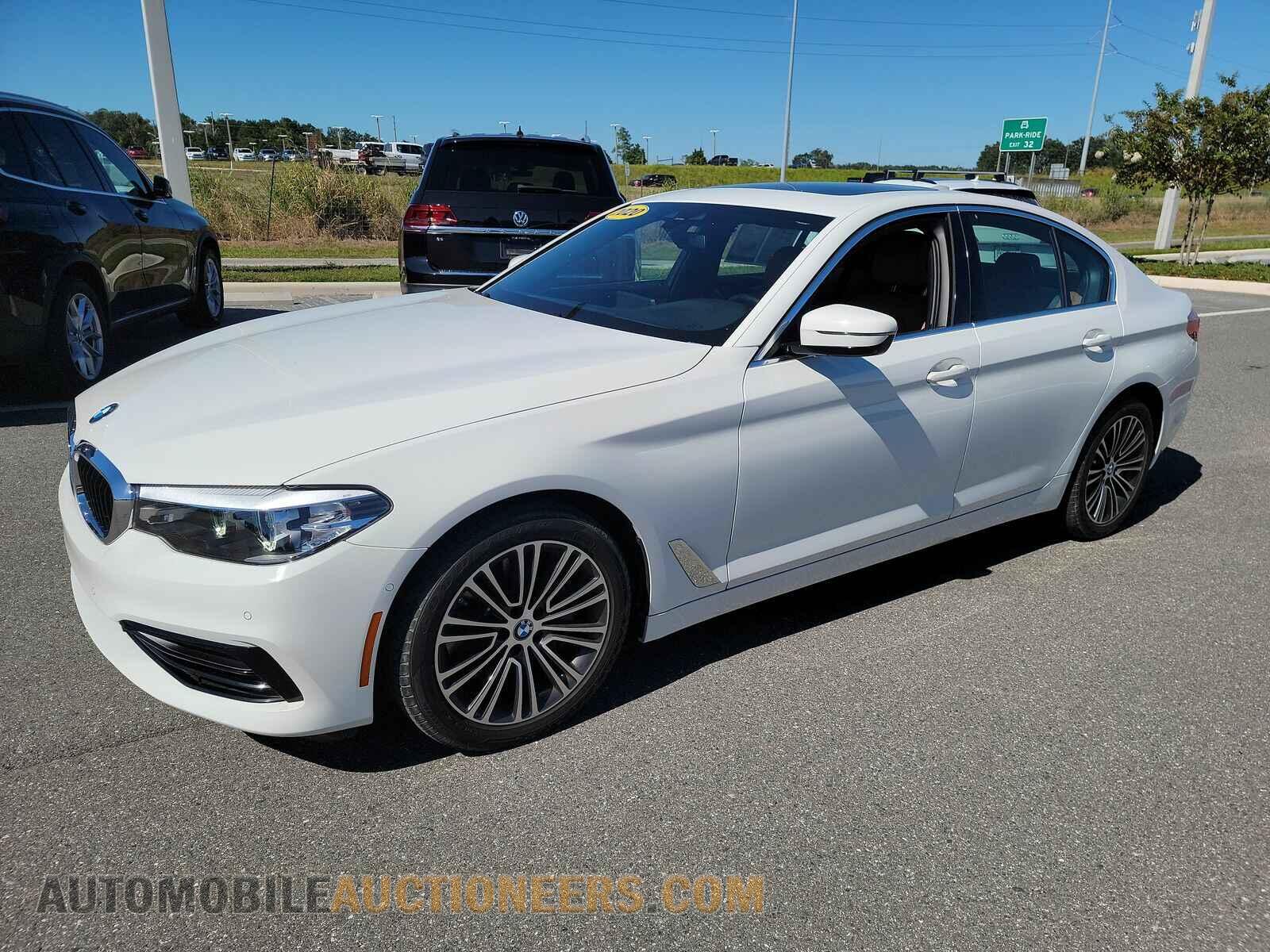 WBAJS1C02LCE02007 BMW 5 Series 2020